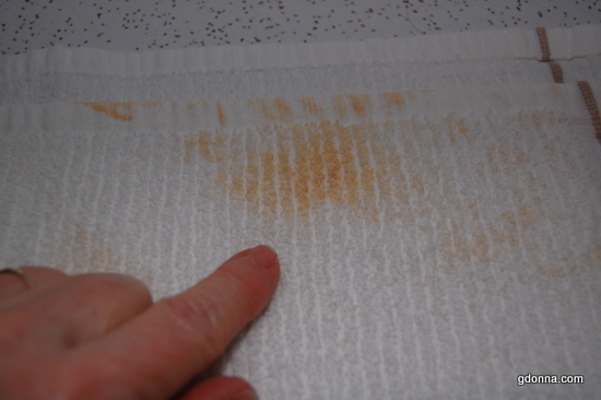 Remove rust from cloth